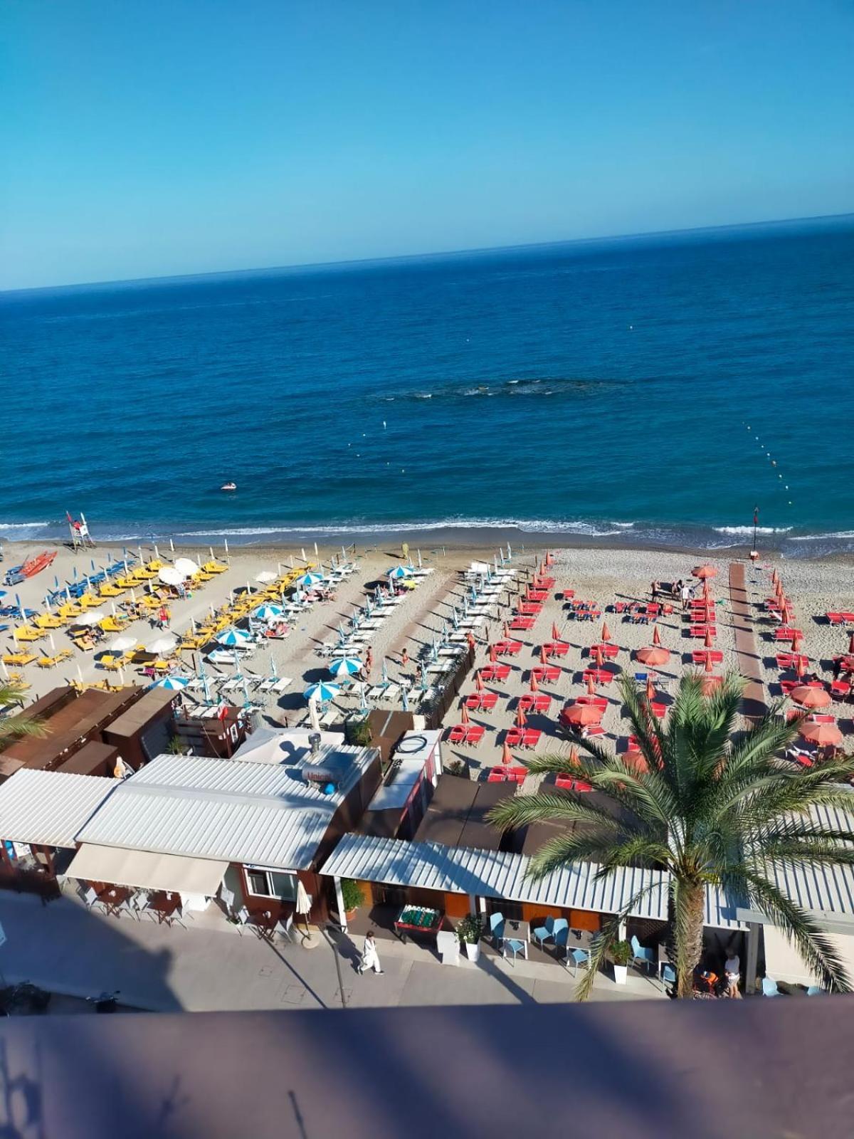 Ca Degli Ulivi Hotell Finale Ligure Exteriör bild